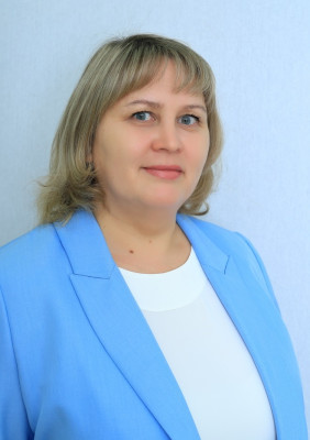 Старший воспитатель Сосновских Ирина Николаевна Старший воспитатель Сосновских Ирина Николаевна